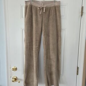 PJ SAVAGE HOME Champagne Color Fuzzy Sweatpants Size L